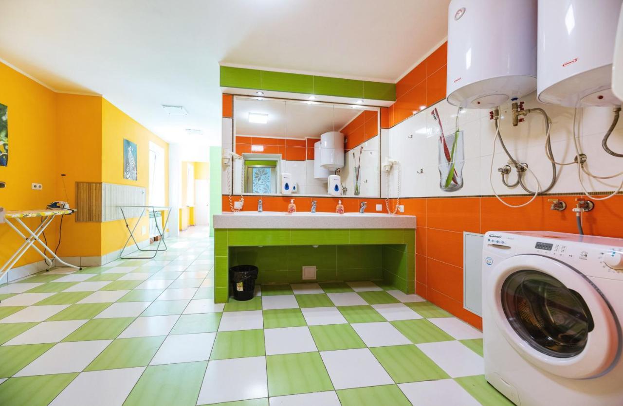 קייב Guest House "Golden Gate 911 " מראה חיצוני תמונה