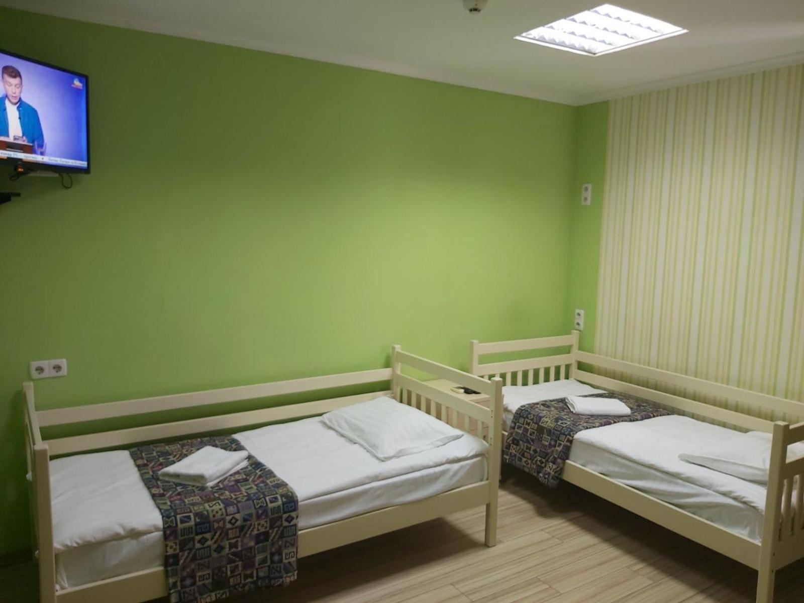 קייב Guest House "Golden Gate 911 " מראה חיצוני תמונה