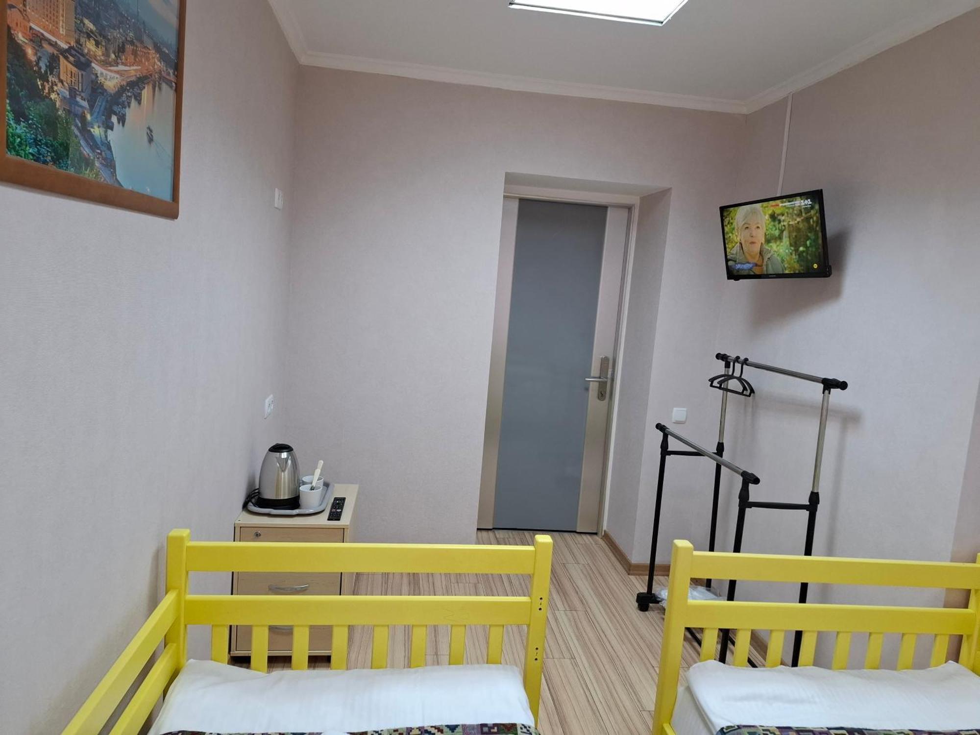 קייב Guest House "Golden Gate 911 " מראה חיצוני תמונה